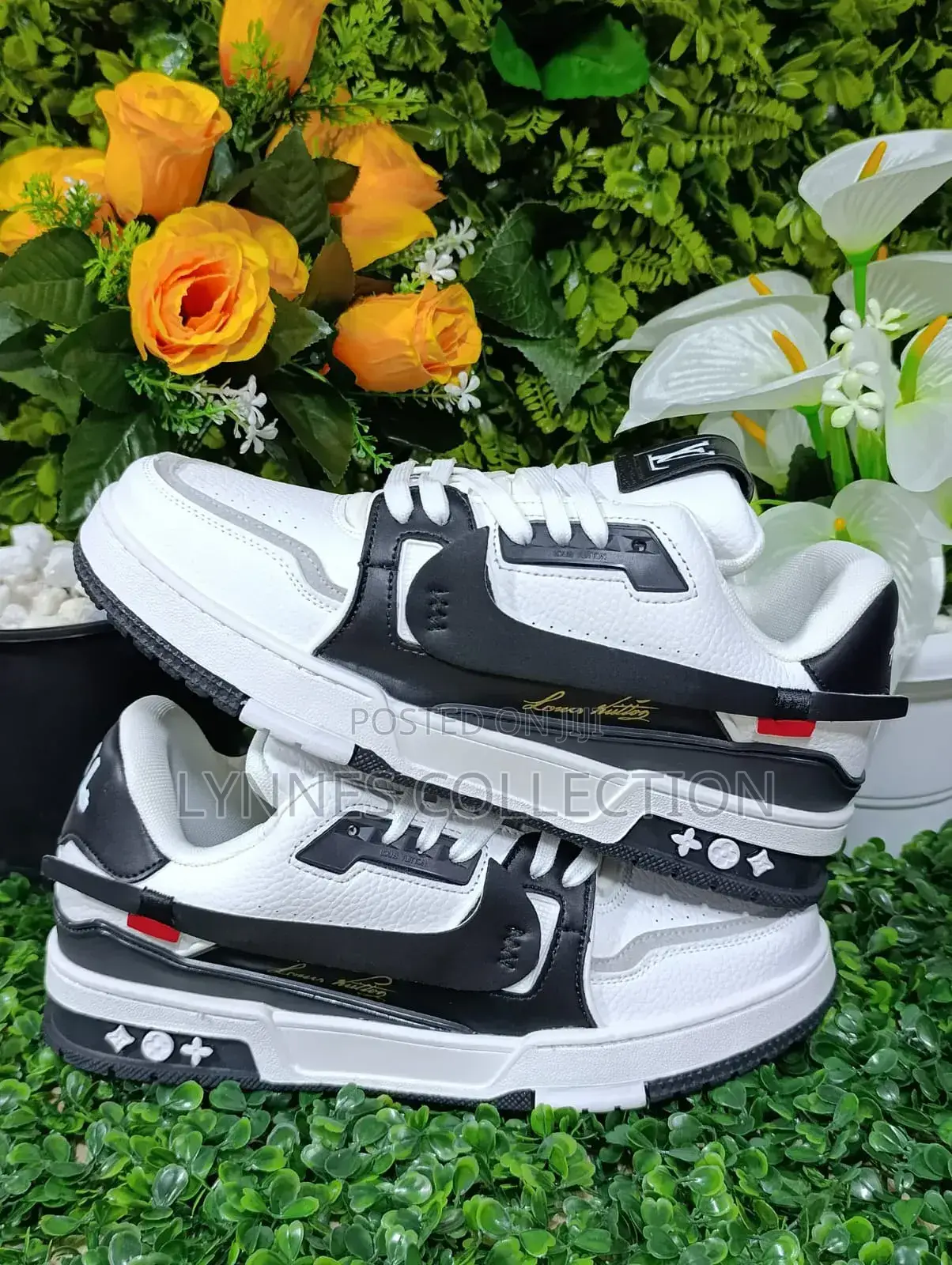 Lv Trainers Black White, Blue White