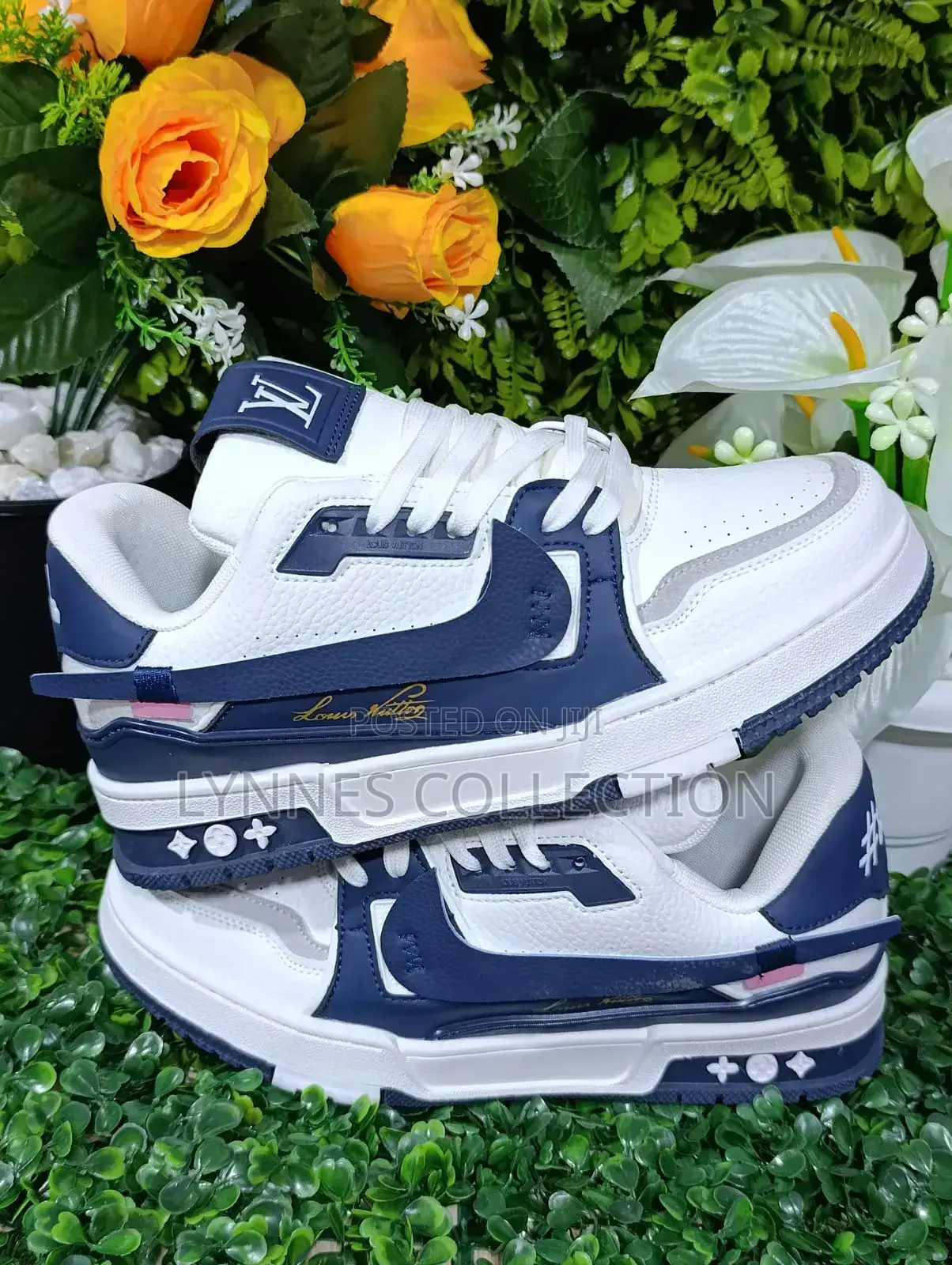 Lv Trainers Black White, Blue White