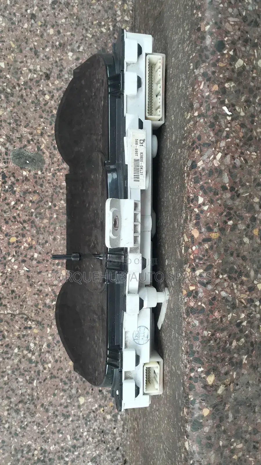 Toyota Hilux 2006-2010 Instrument Cluster