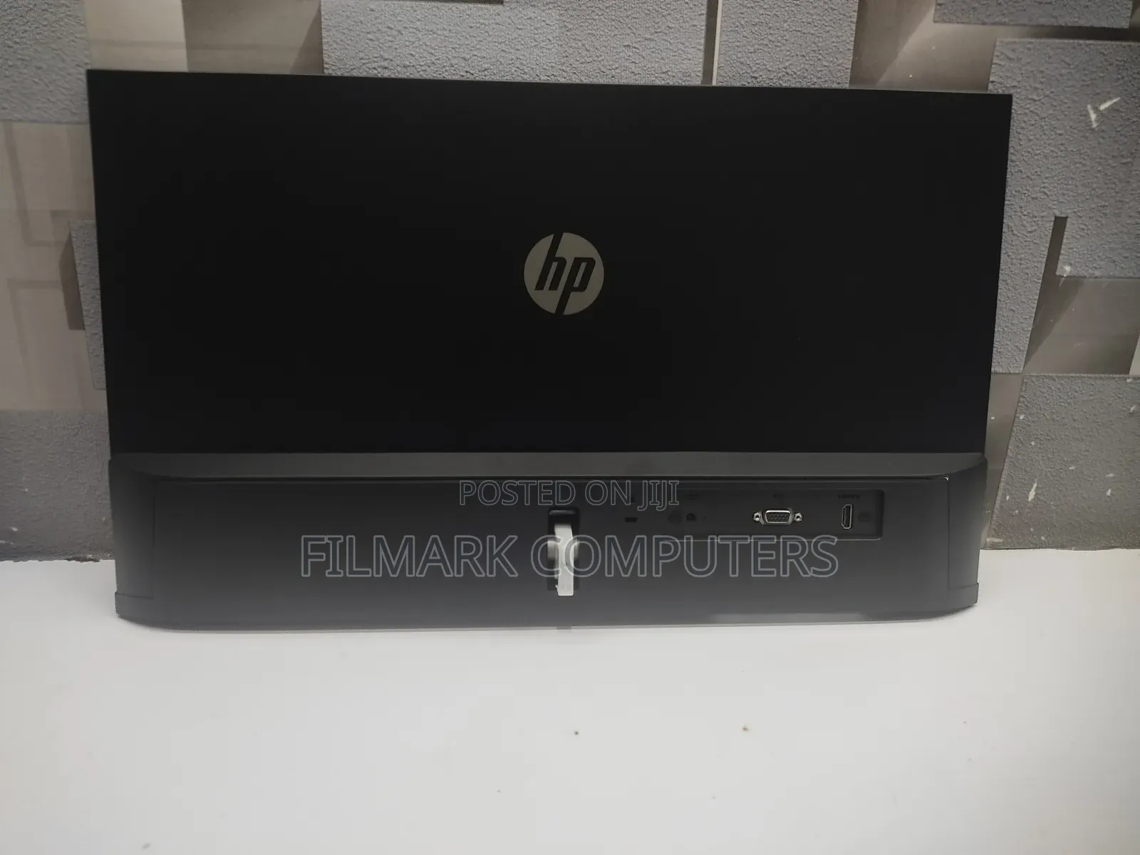 HP M24f FHD Monitor