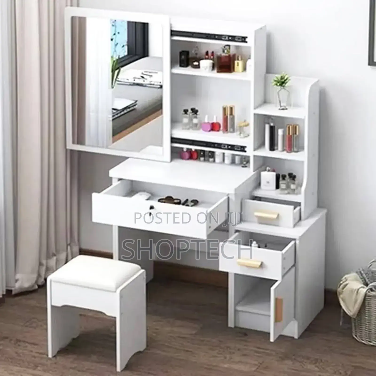 Dressing Table With Sliding Mirror