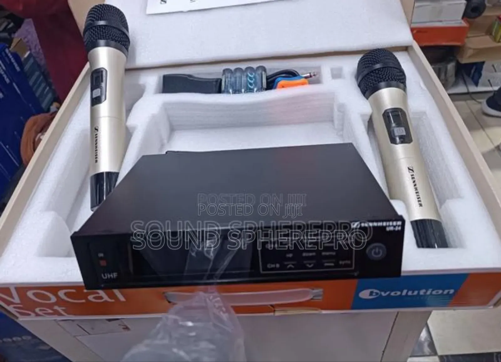 Sennheiser UR-24 2 in 1 Wireless Microphone