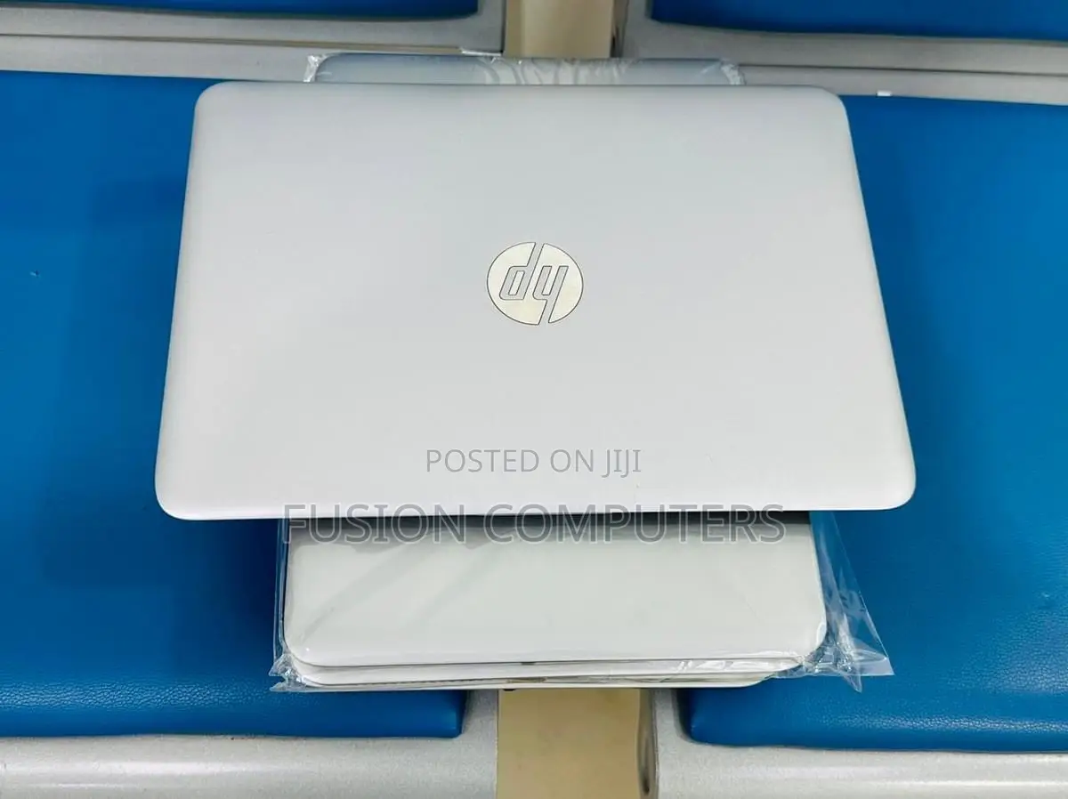 New Laptop HP EliteBook 820 G4 8GB Intel Core I5 SSD 256GB