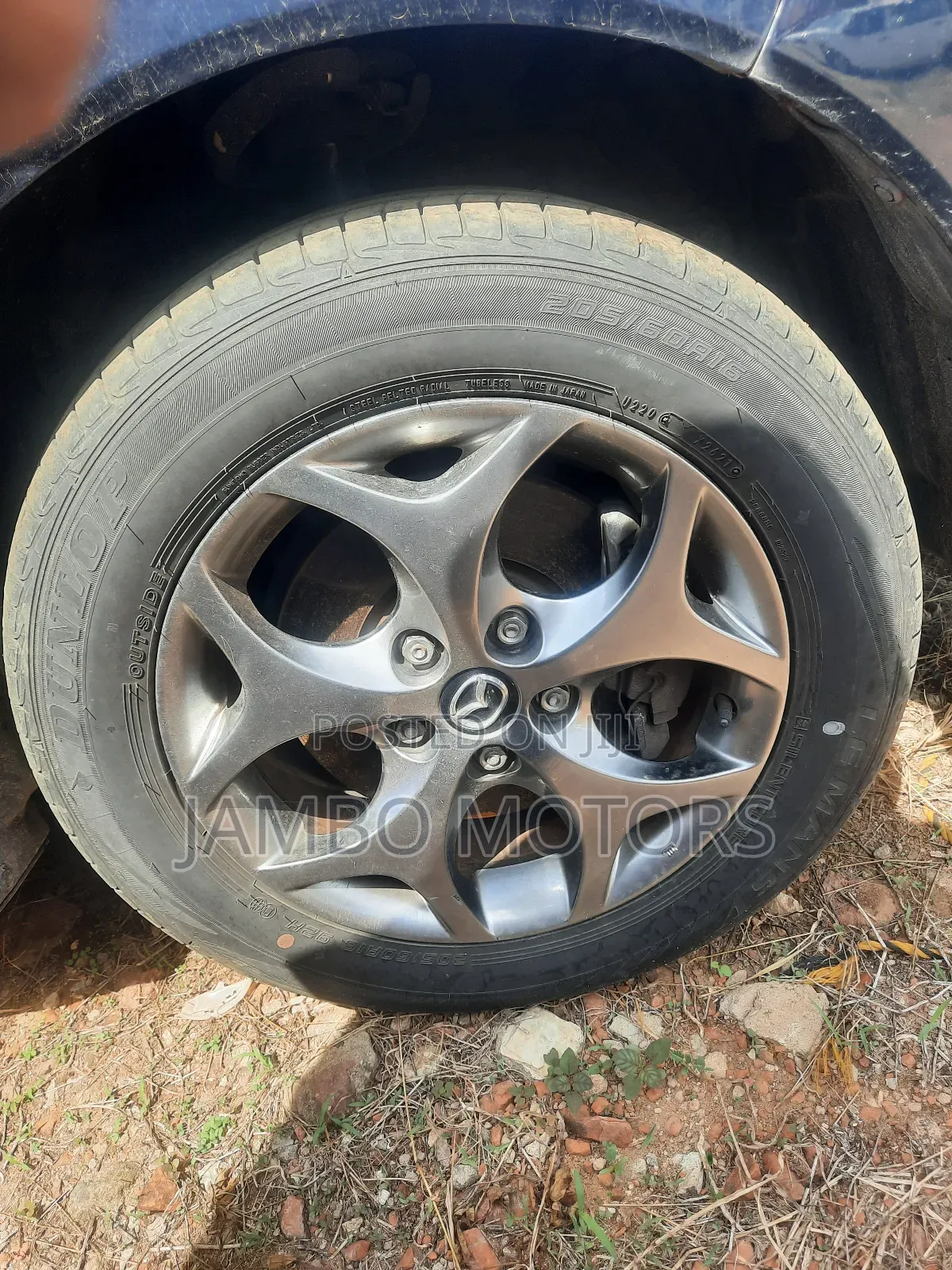 Mazda Biante 2017 Blue