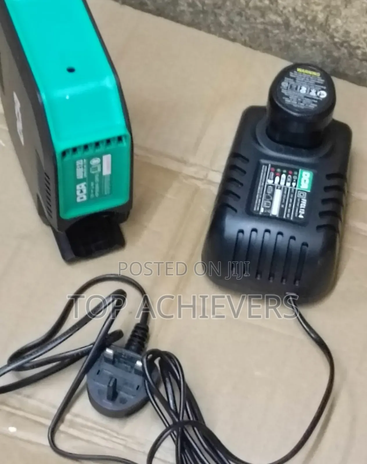 Cordless Air Pump,Handheld Tire Inflator