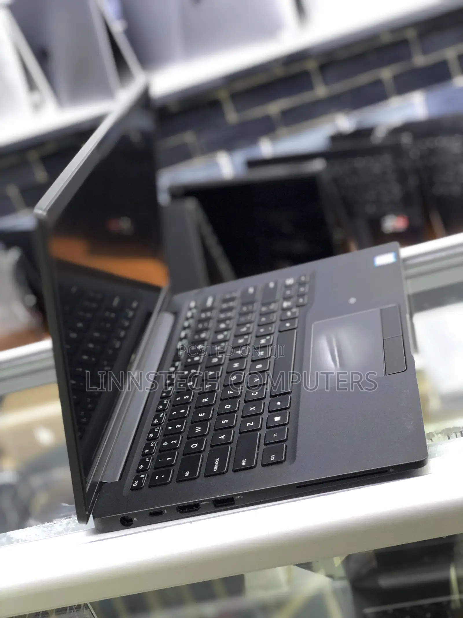 Laptop Dell Latitude 7400 8GB Intel Core I7 SSD 256GB