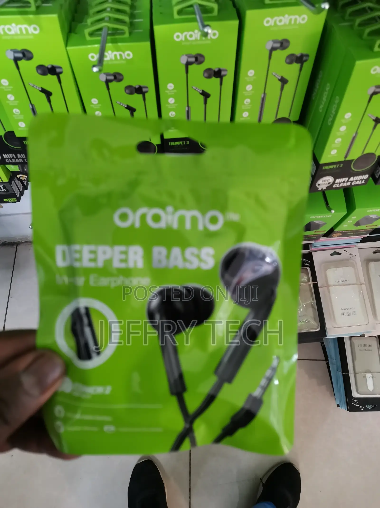 Oraimo Deeper Bass , HD Sound Earphones + Mic for Celebrit