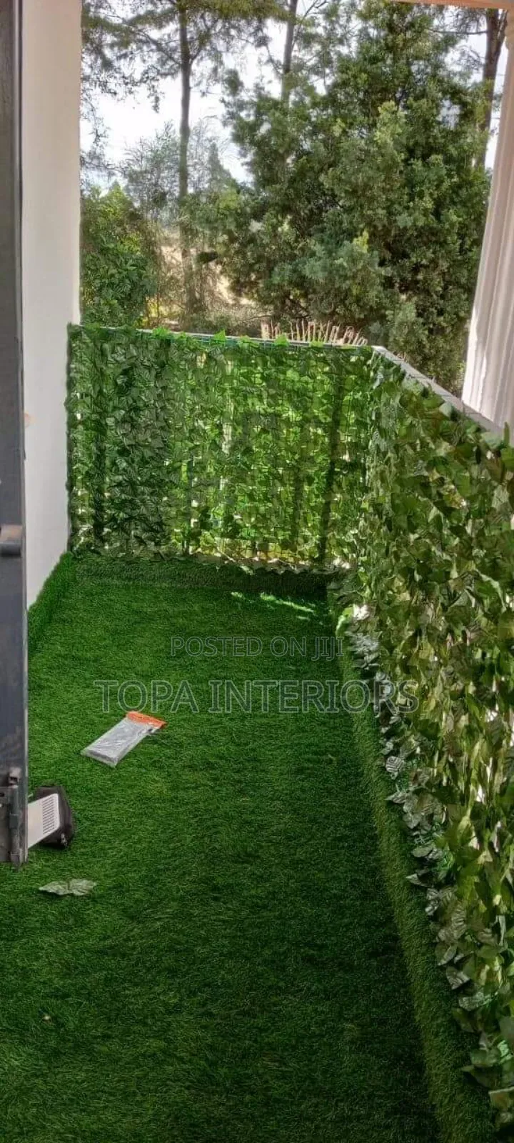 Balcony Privacy and Wind Breaker Artificial Privacy Fence