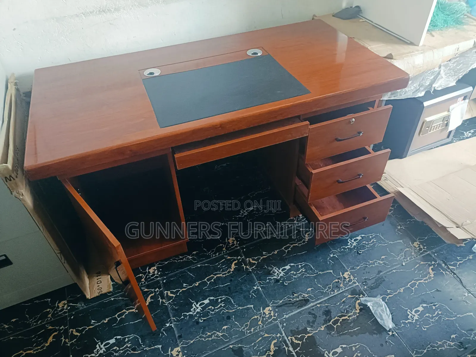 1.4metres Office Desk