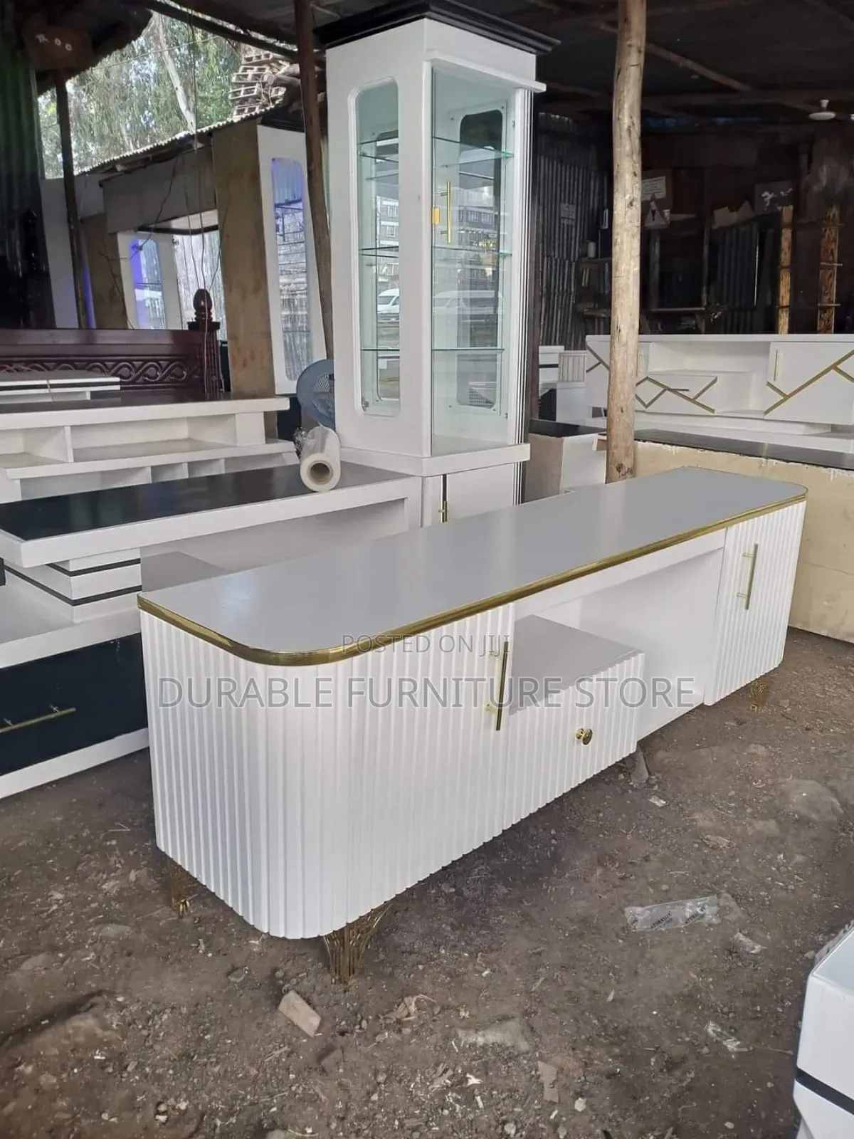 Quality Tv Stand