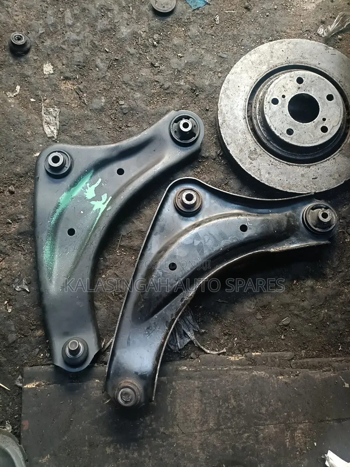 Arms Nissan Juke