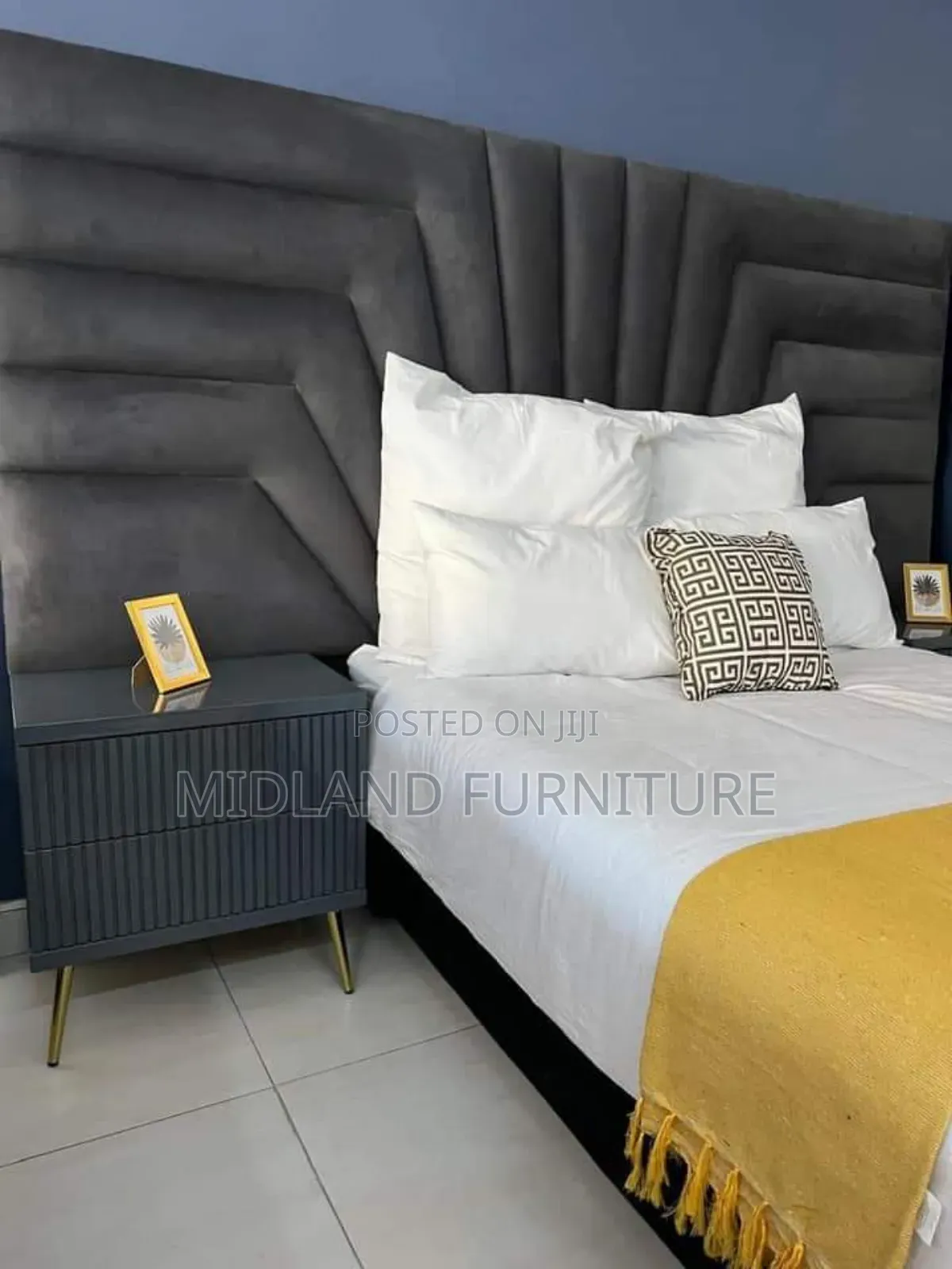 Modern Beds With Overlapping Headboard