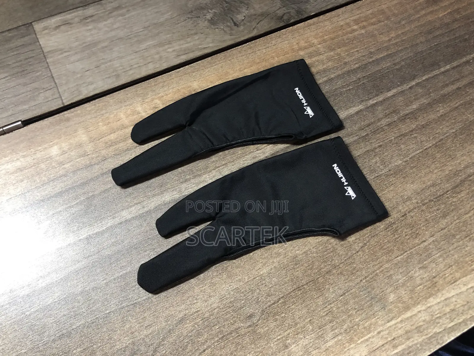 Huion 2 Finger Drawing Gloves