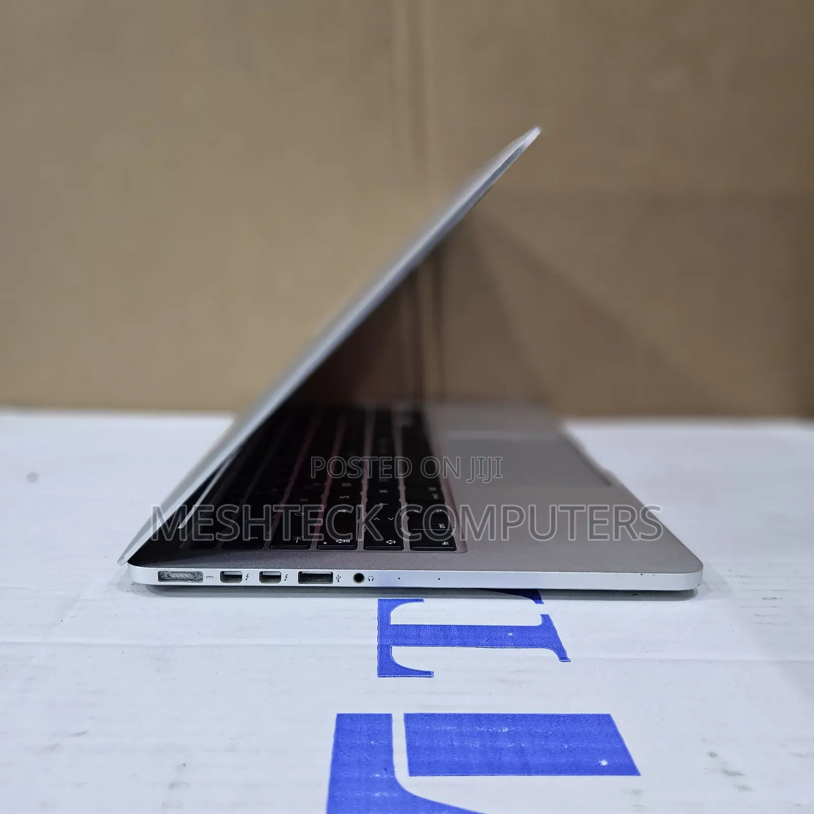 Laptop Apple MacBook Pro 2015 8GB Intel Core I5 SSD 128GB