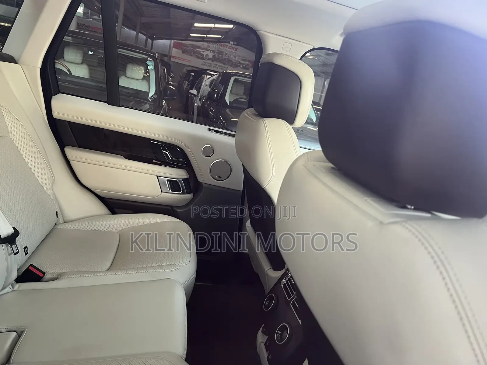Land Rover Range Rover Vogue 2018 White