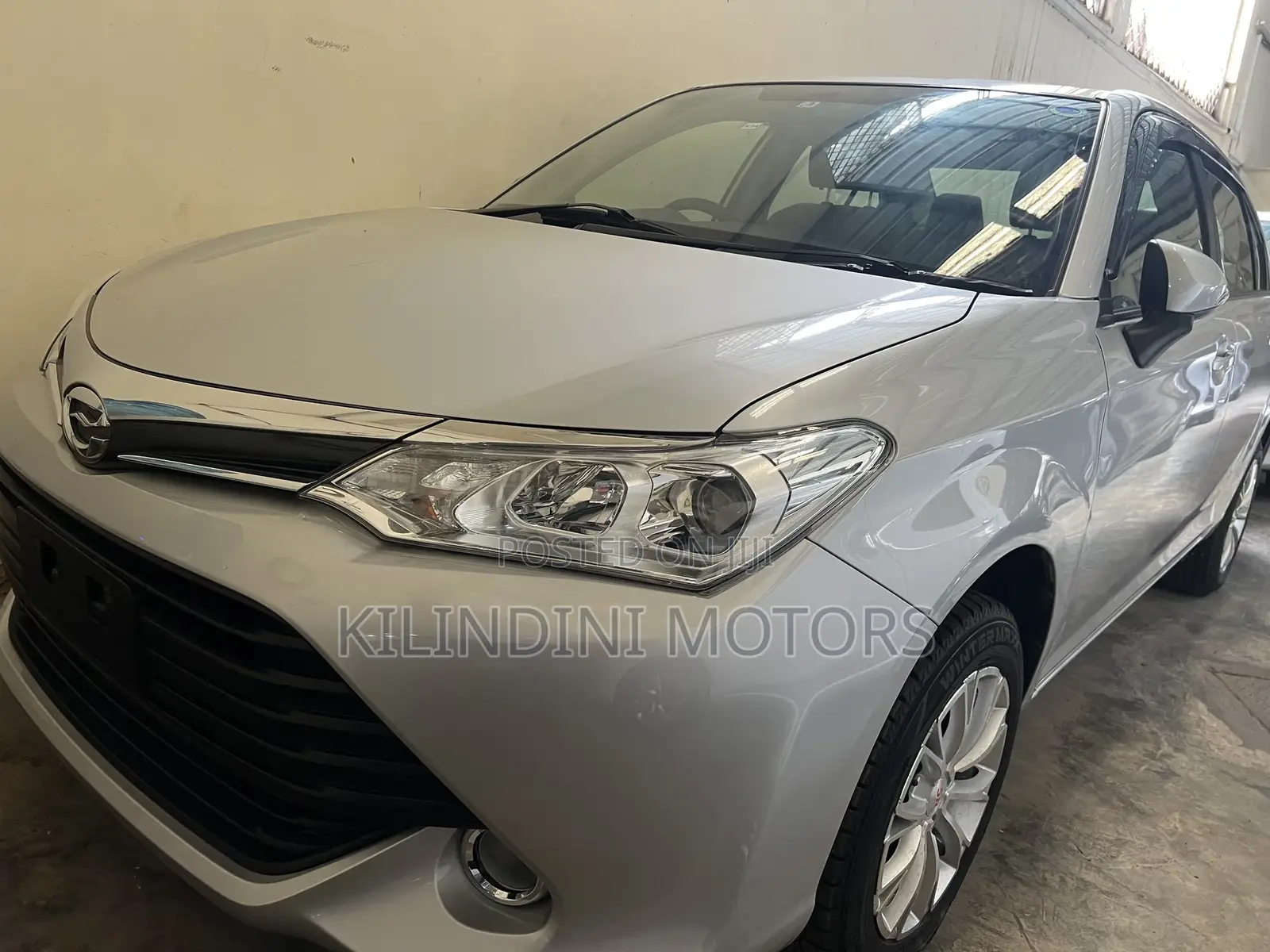 Toyota Axio 2018 Silver