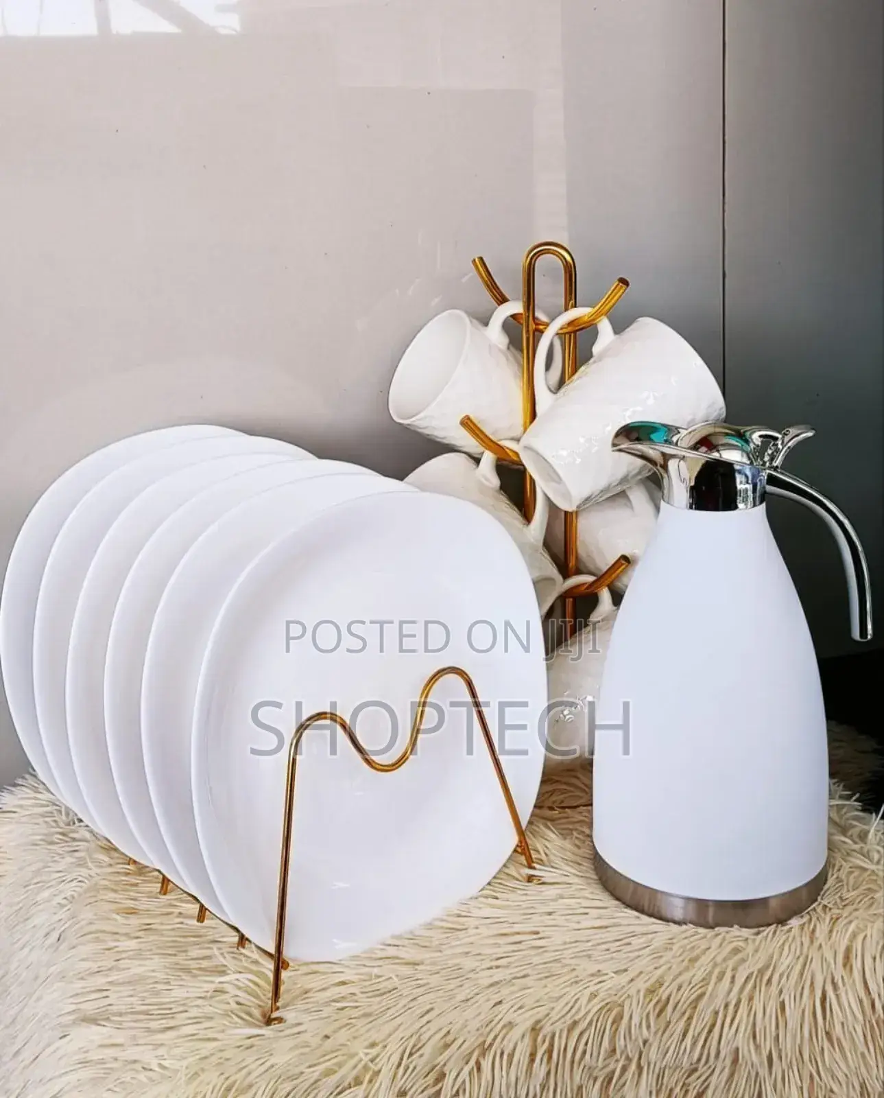 !! *Restocked*
13 PCS Dinner Sets