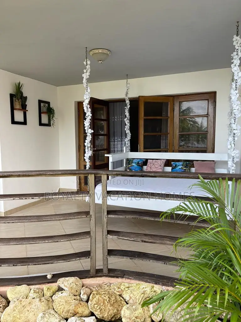 Mombasa 2br Beach Villa Perfect for Families Groups: Villa.