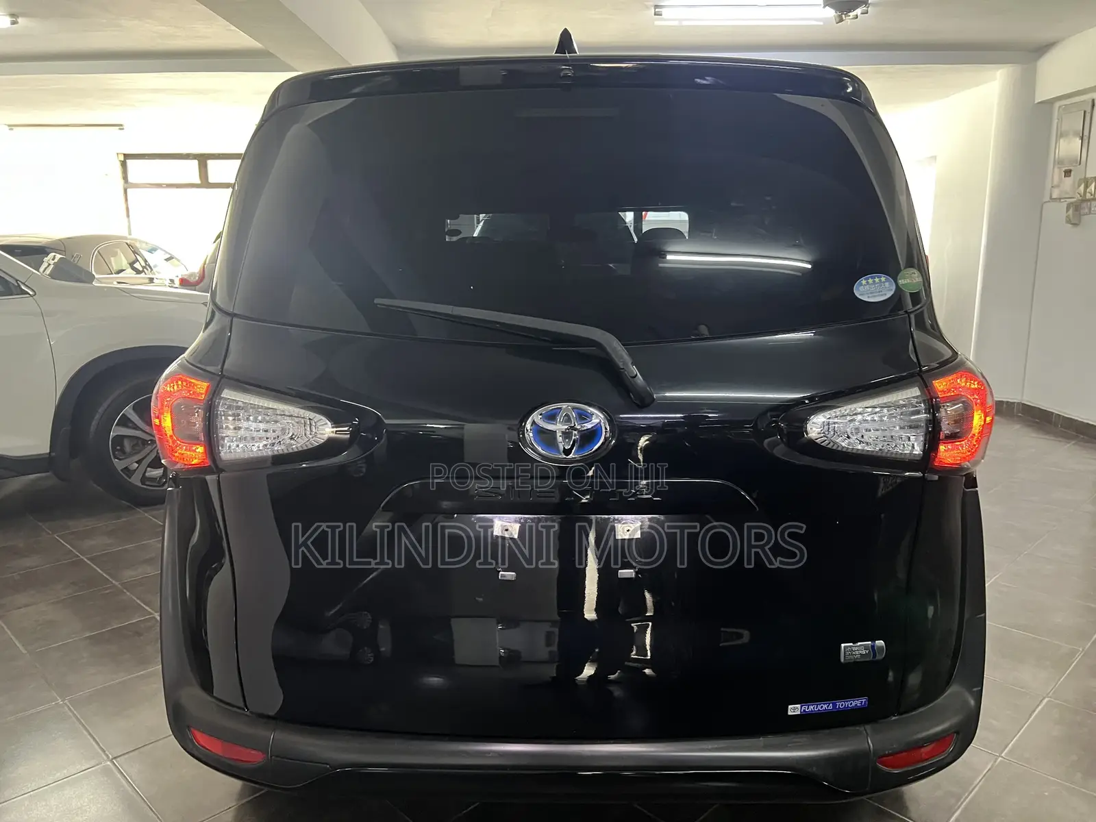 Toyota Sienta 2017 Black