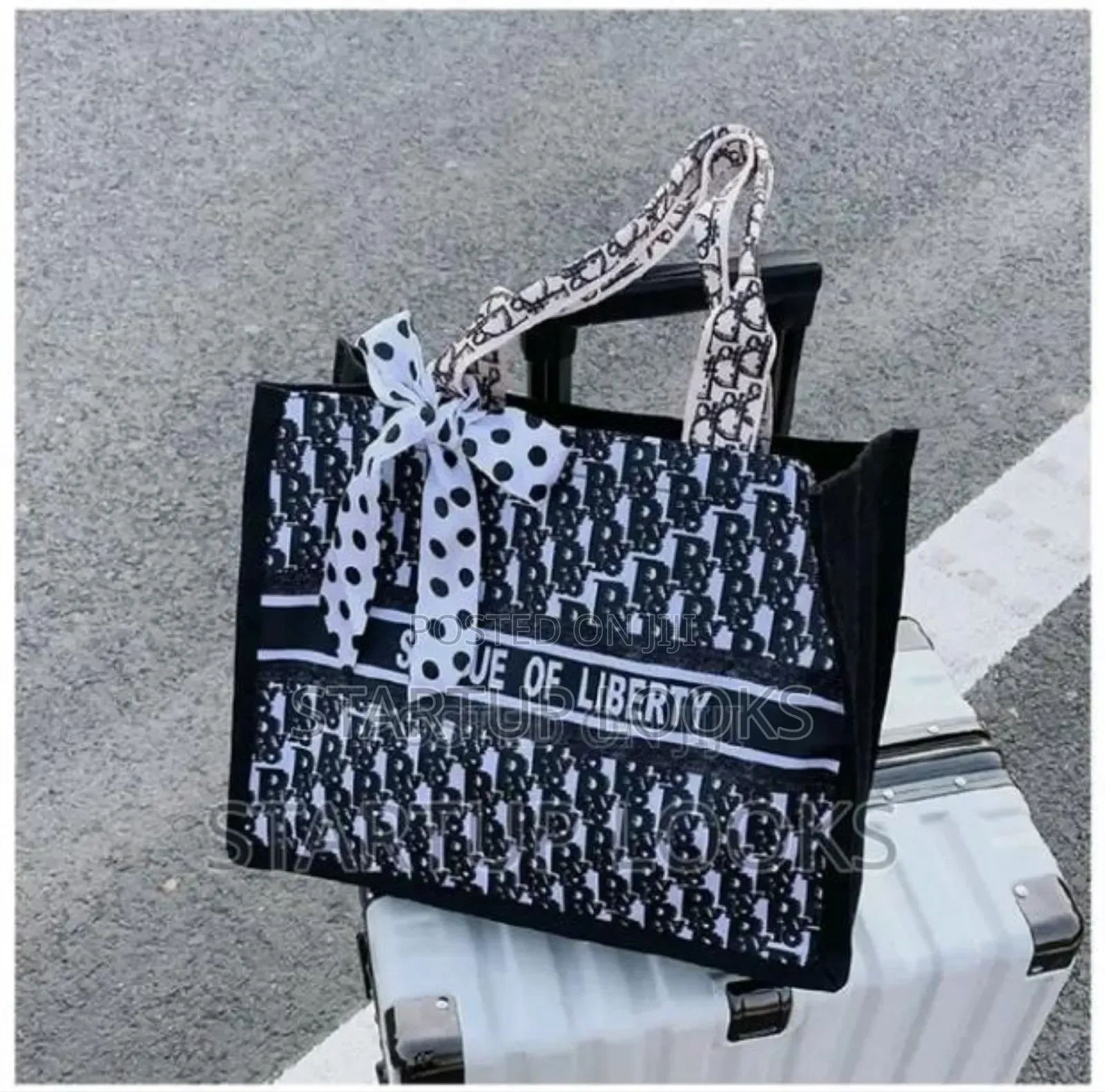 Canvas Shoulder Bag Large Capacity Hand Bag Tote Bags
