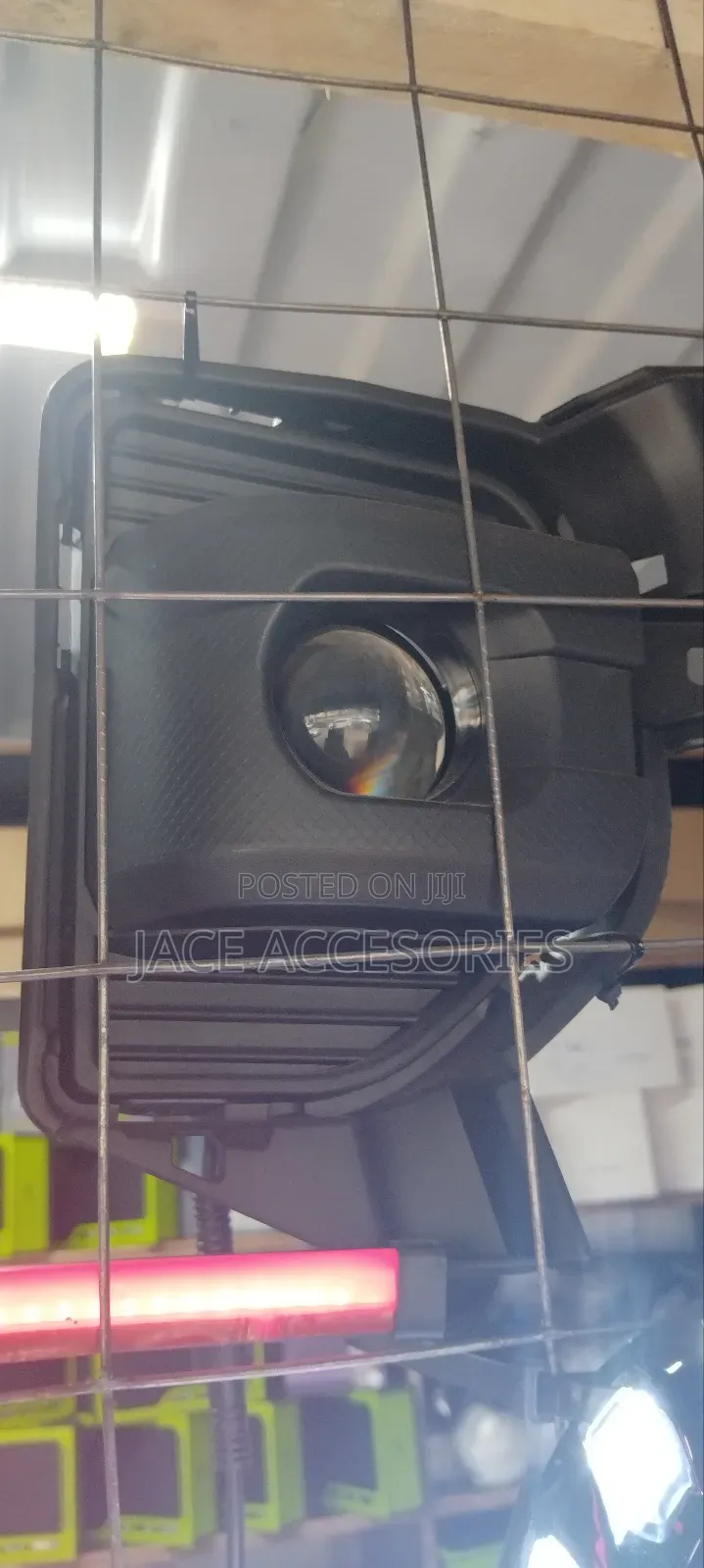 Toyota Hiace 7l Bi-Led Projectors