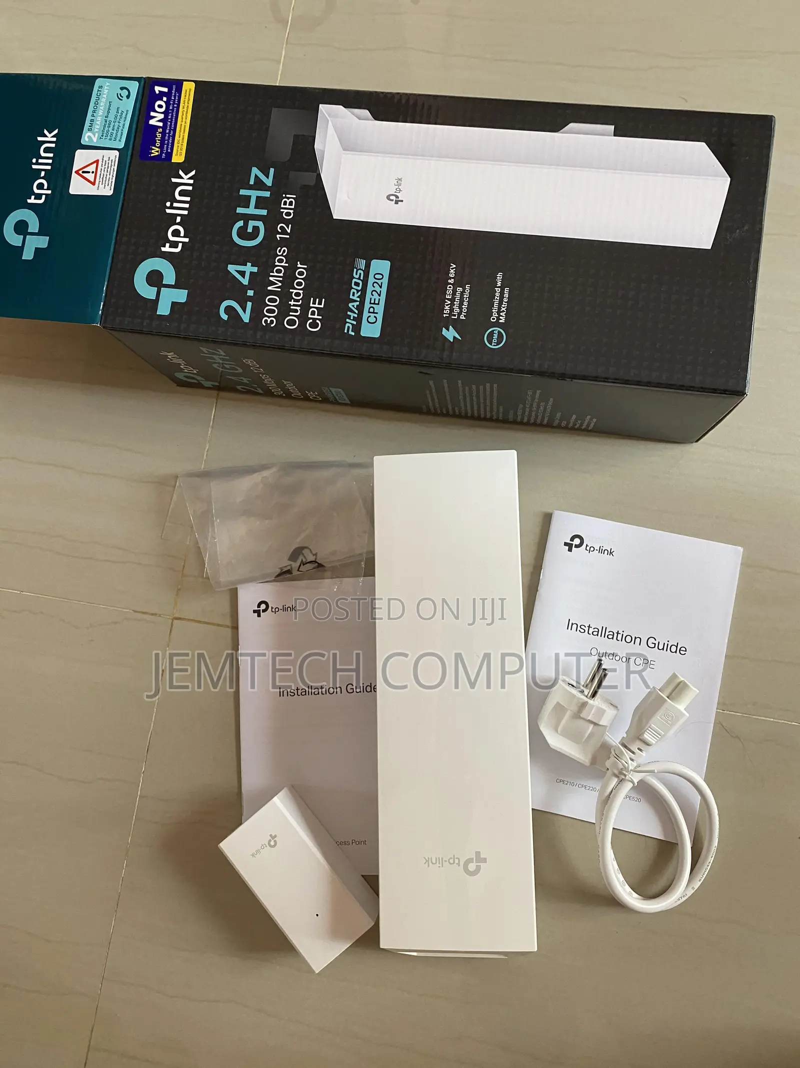 TP-LINK Cpe220 2.4ghz 300mbps 12dbi Access Point