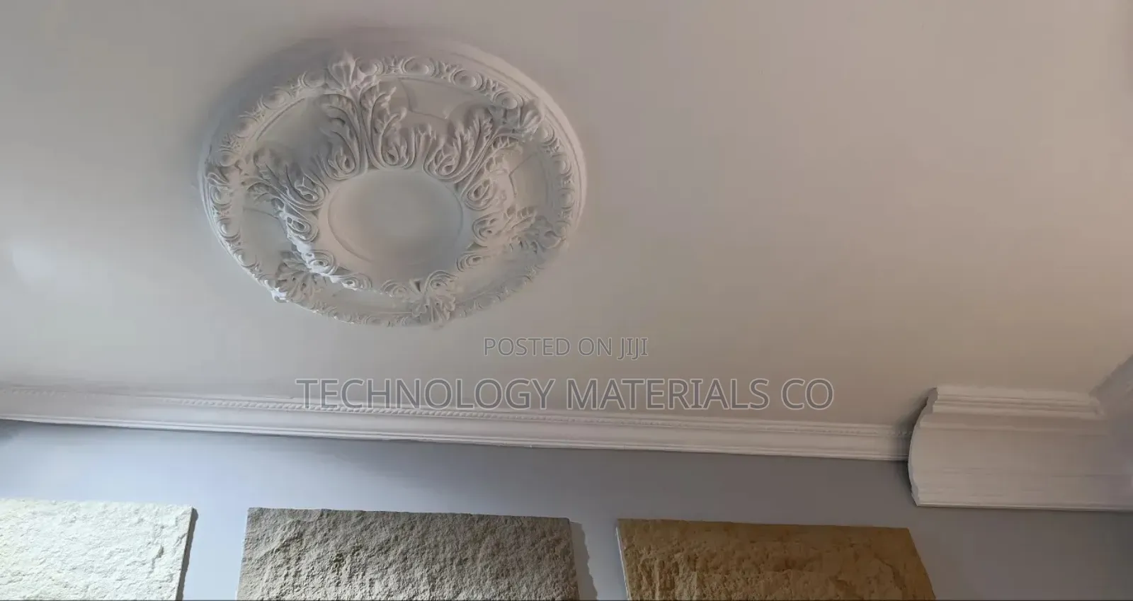 Victorian Crest P.U. Ceiling Medallion.