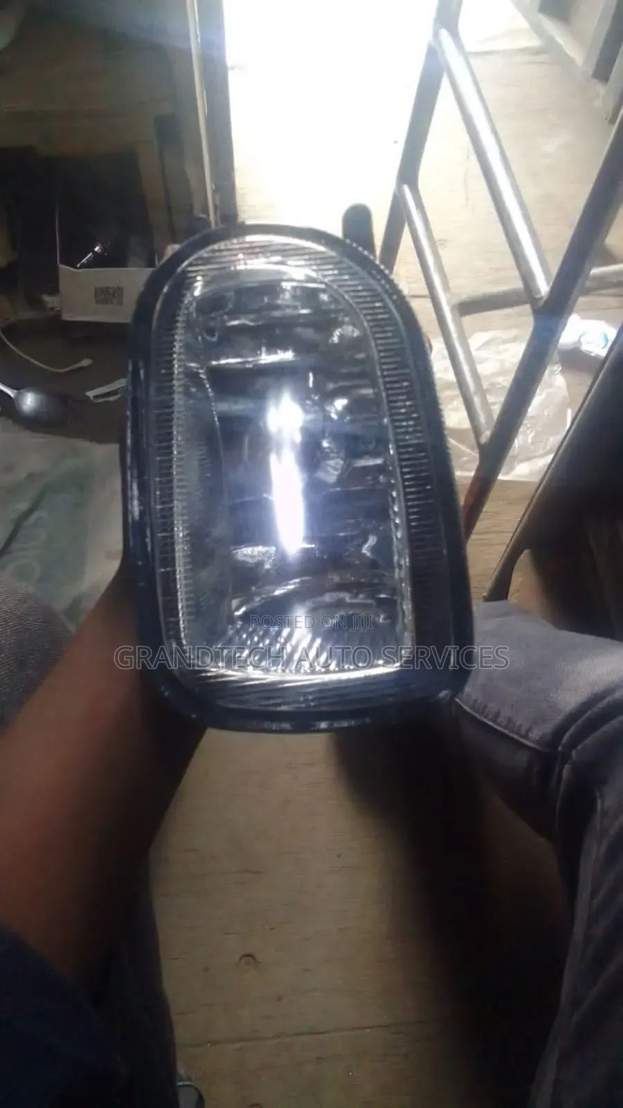 Nissan Sunny B15 Foglights