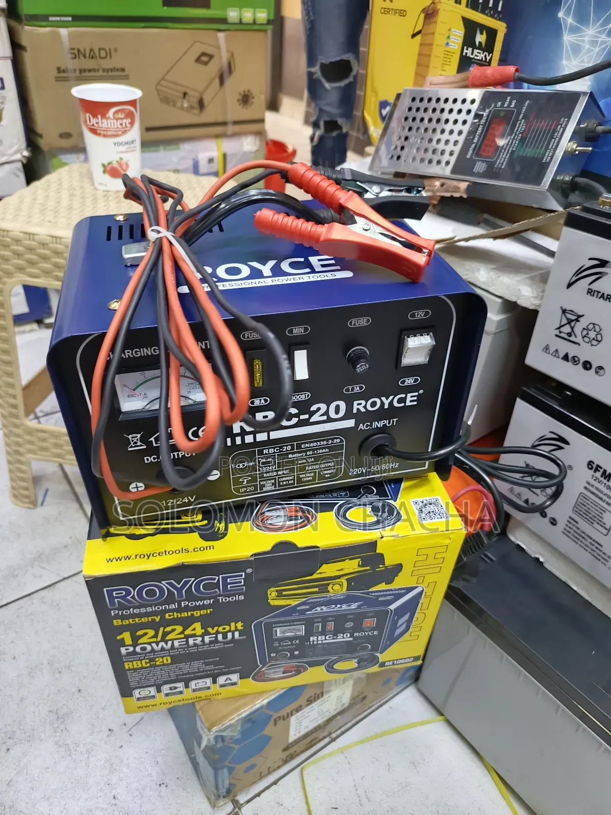 Royce Battery Charger 12V / 24V RBC-20
