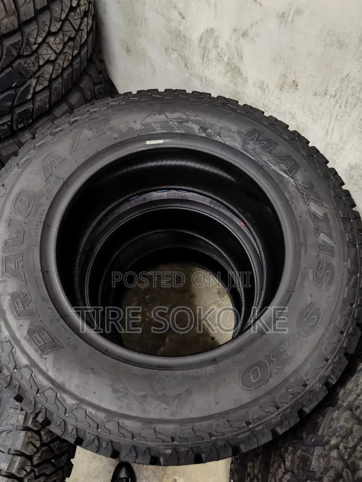 265/60r18 Maxxis At980