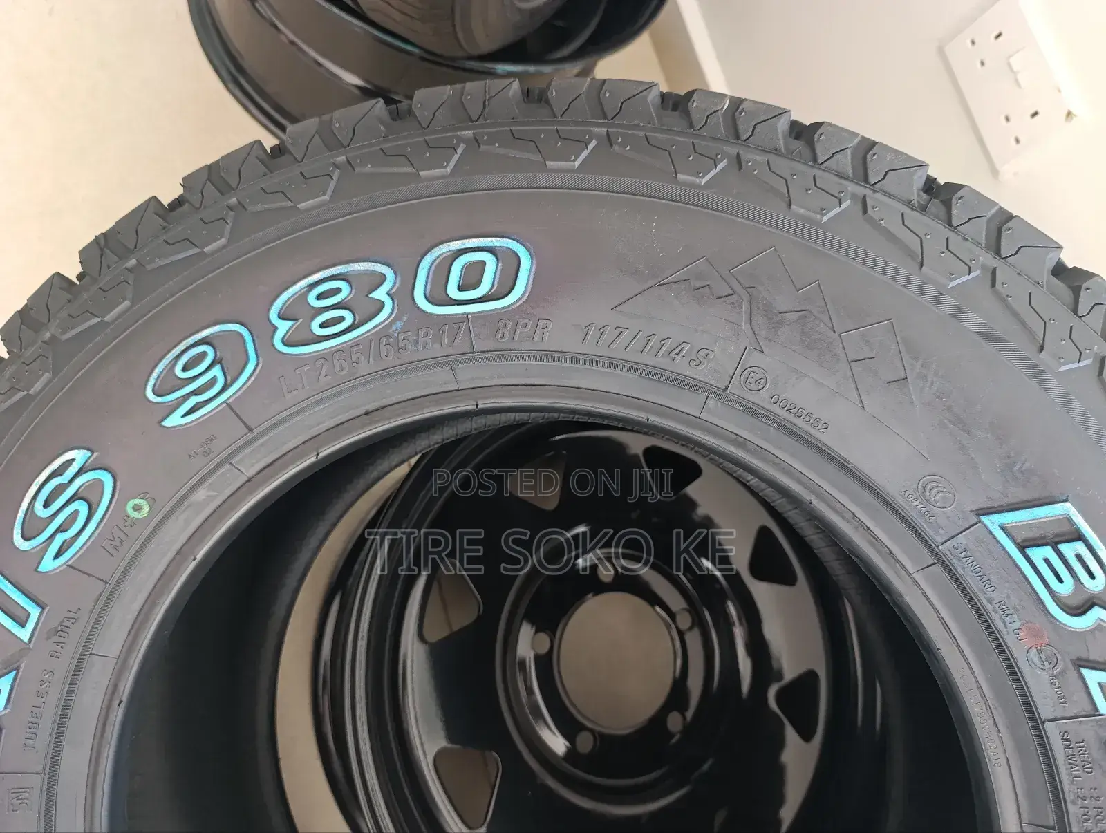 265/65r17 Maxxis Bravo At980