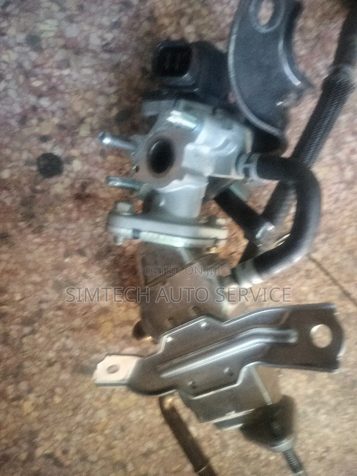 Toyota Aqua Hybrid EGR