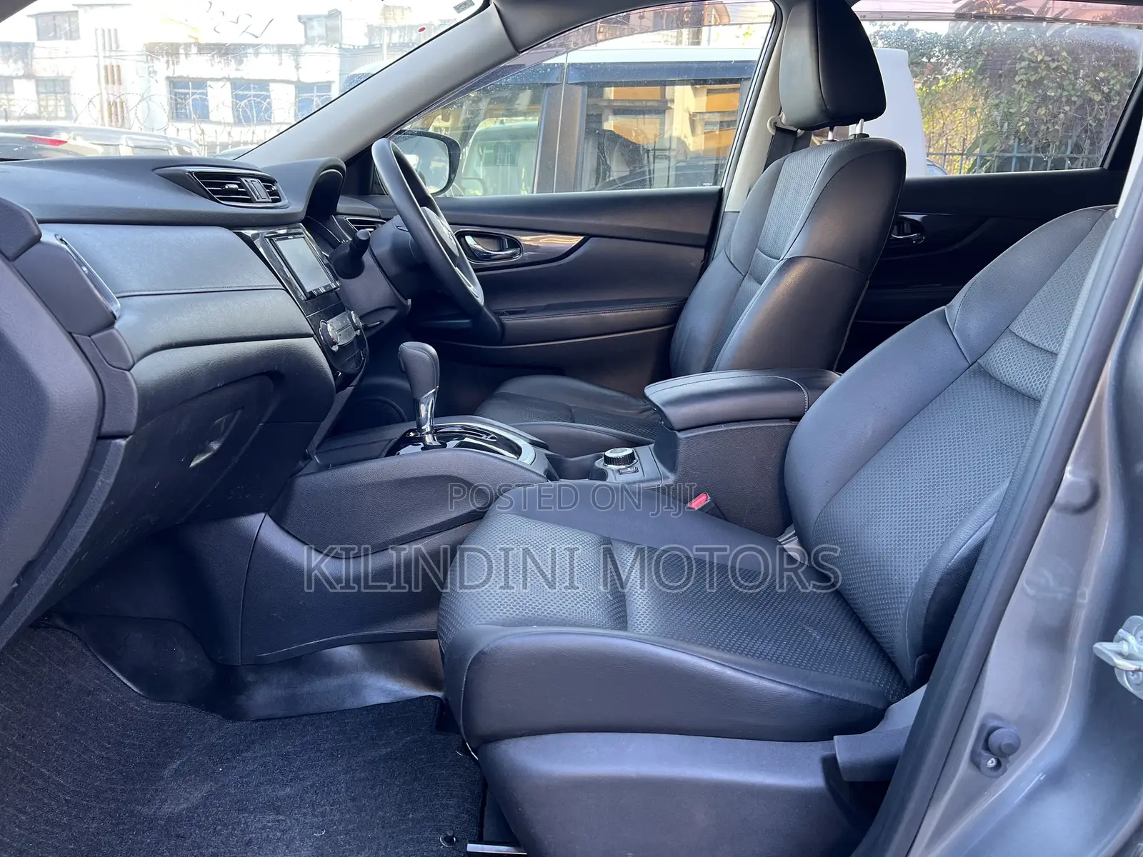 Nissan X-Trail 2018 Gray
