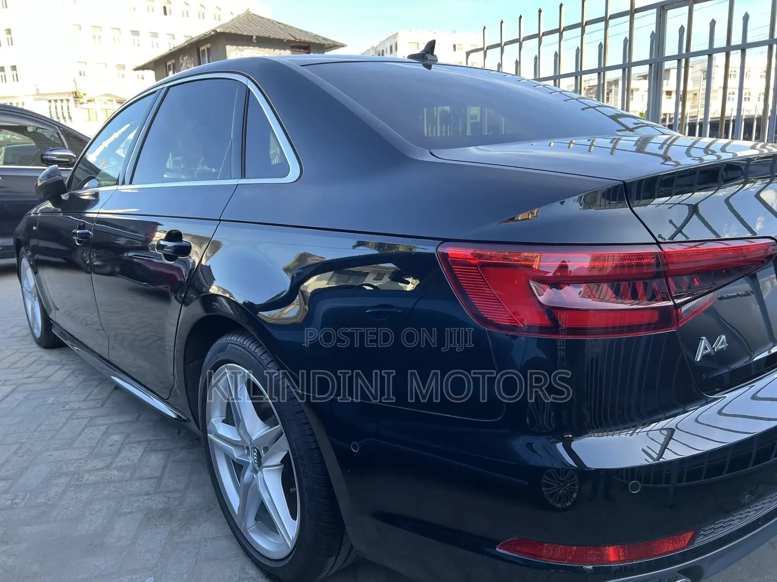 Audi A4 2018 Black