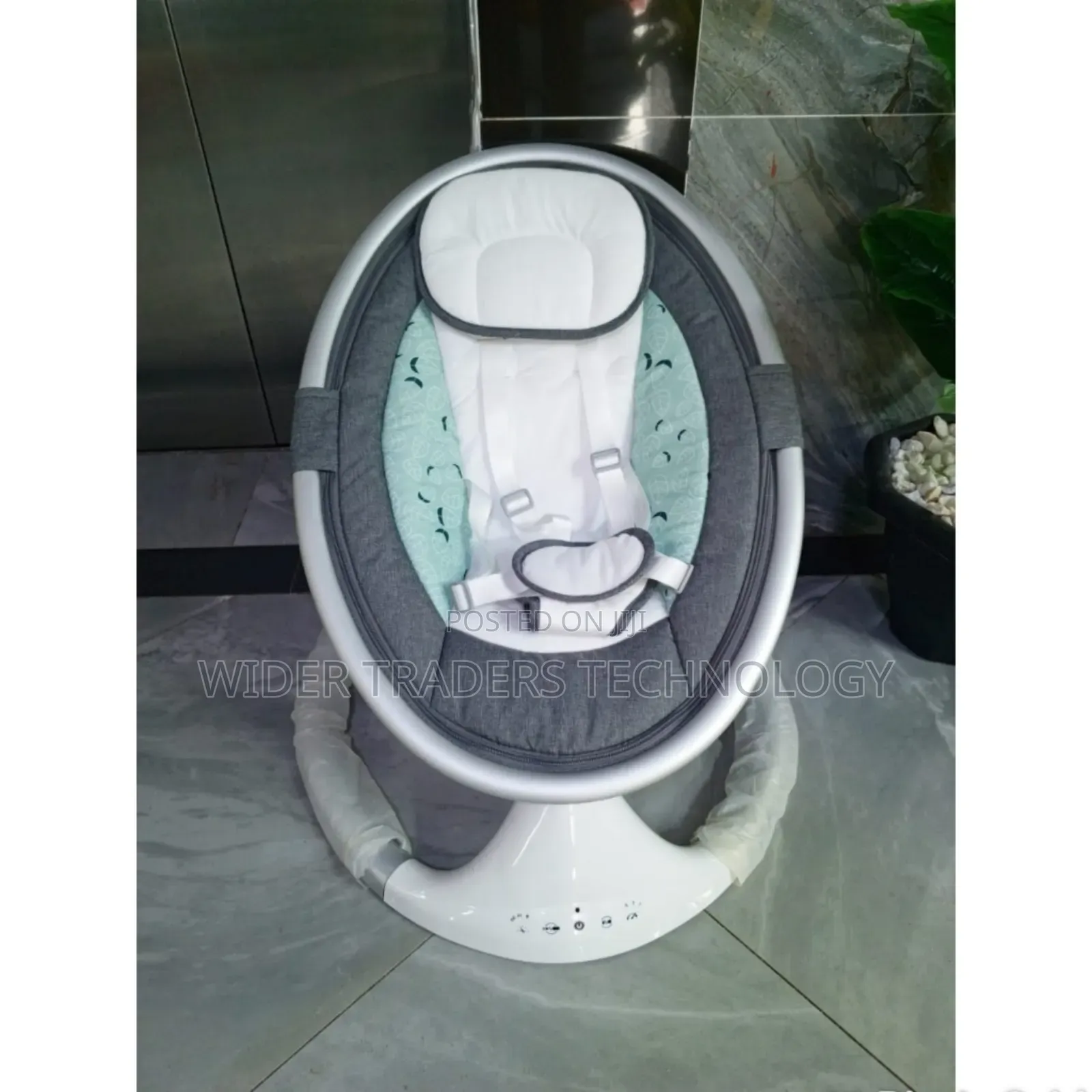 Electric Swing With Melody 
Bluetooth Connection