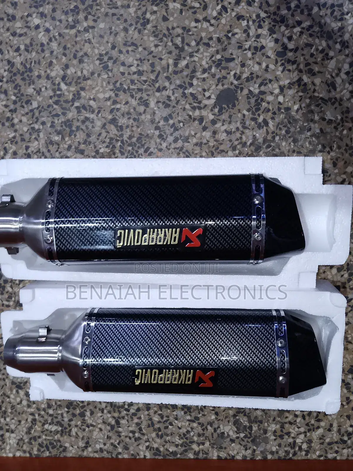 Elegant Akrapovic Stainless Steel Db Killer Exhaust Pipe.