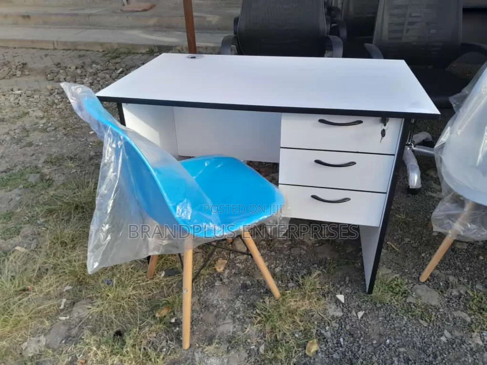 0.9m White Study Desk and Blue Eames Chair