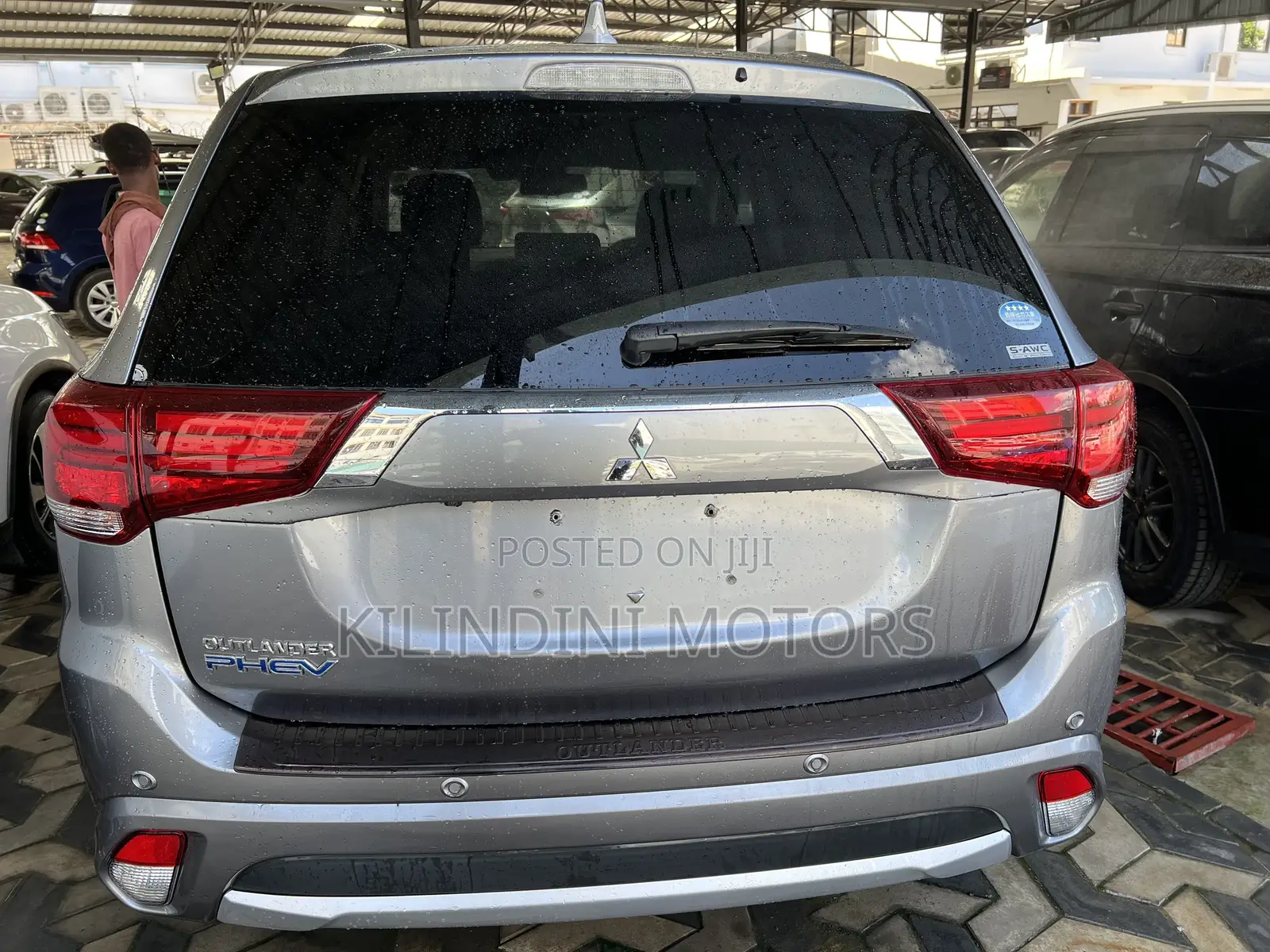 Mitsubishi Outlander 2019 Silver