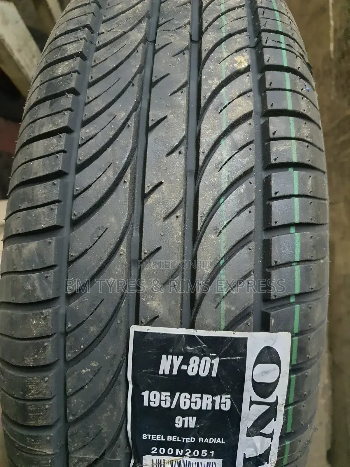 195 /65 R15 Onyx Tyres.