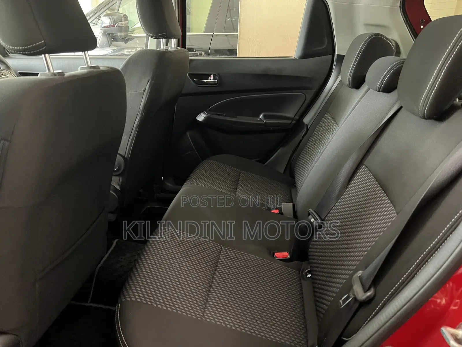 Suzuki Swift 2019 Red