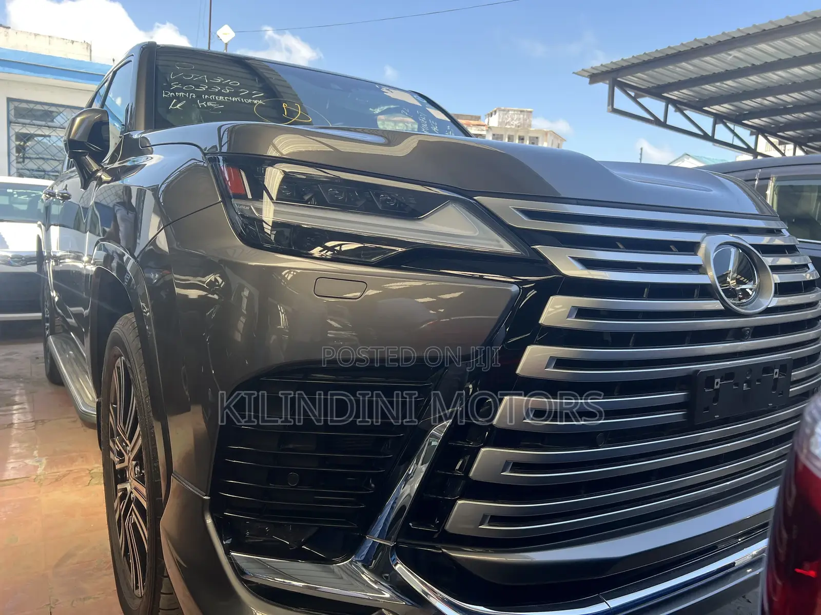 Lexus LX 2022 Gray