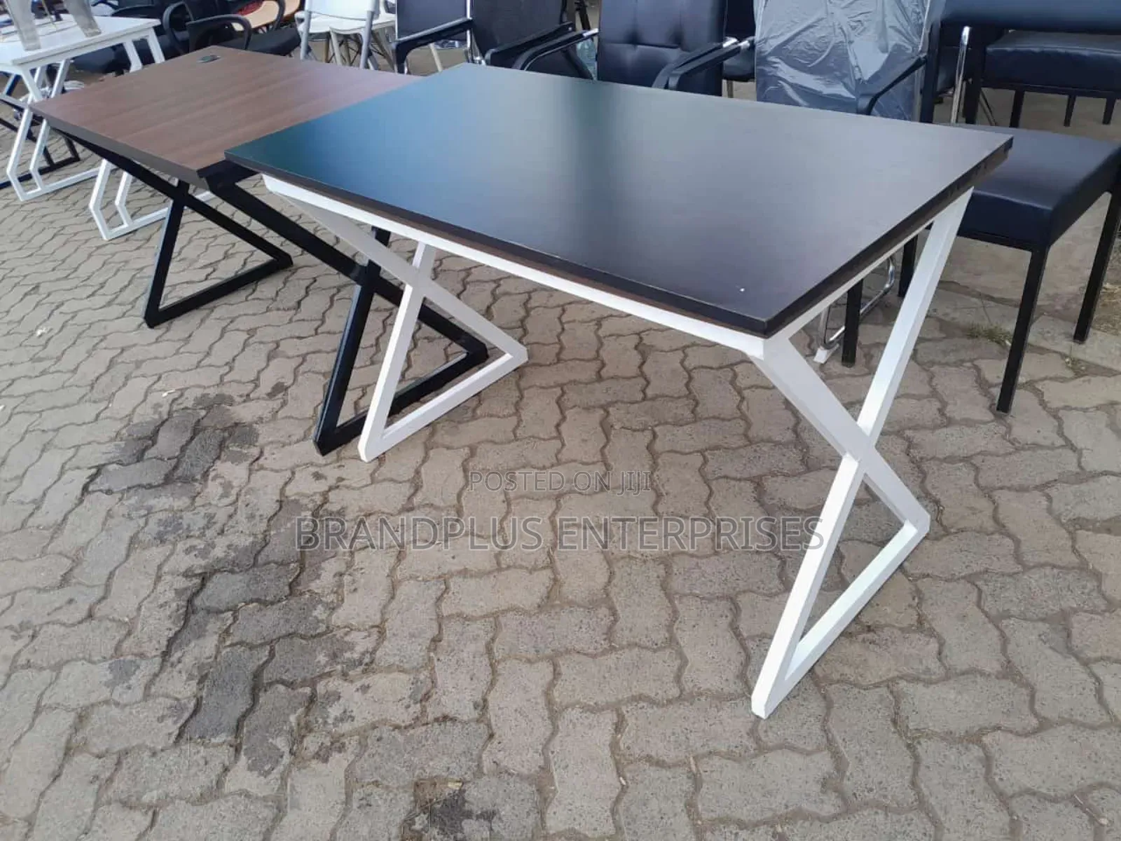 1.2m White and Gray Metallic Stand Table