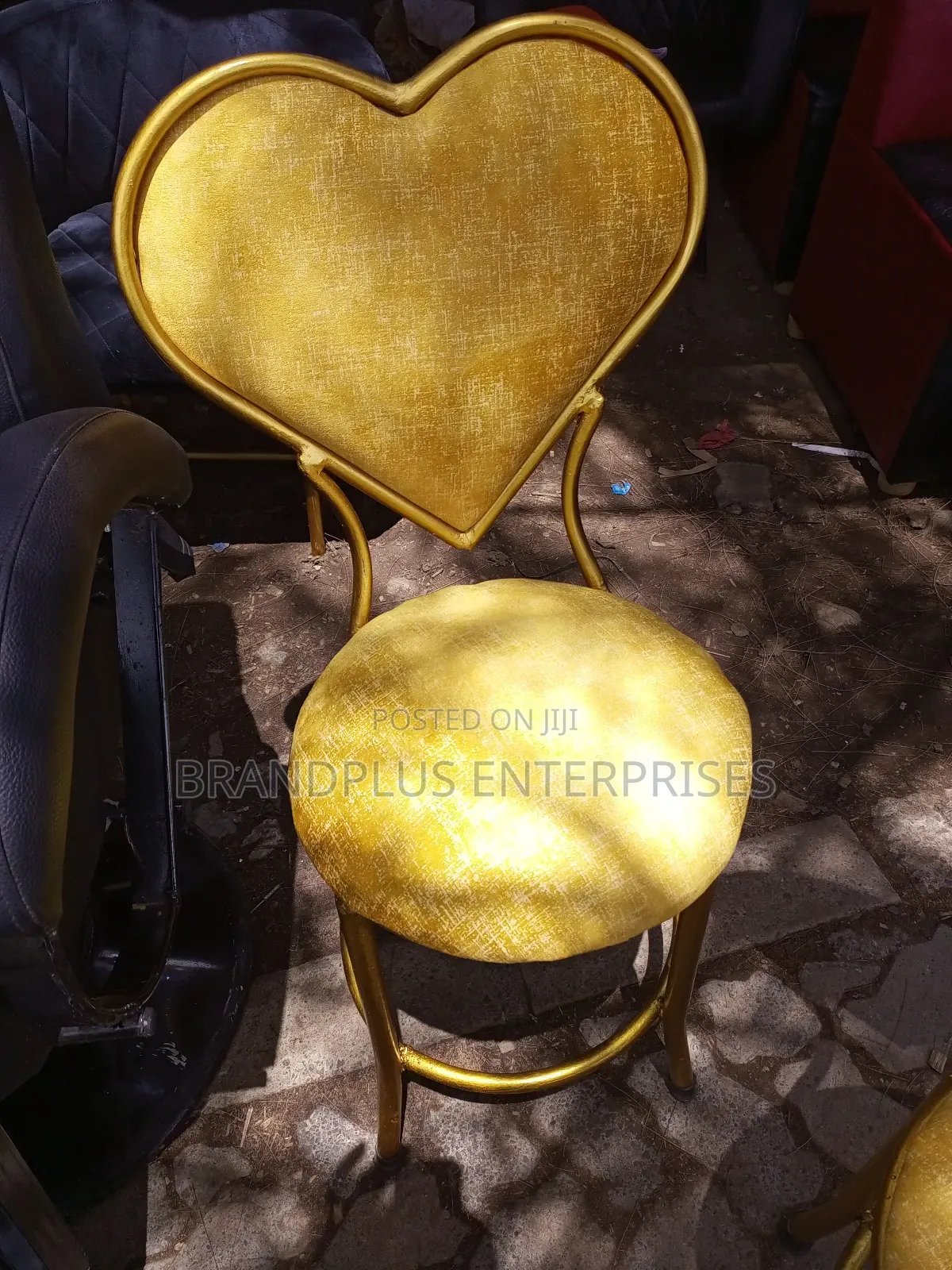 Styling/Gel Seat