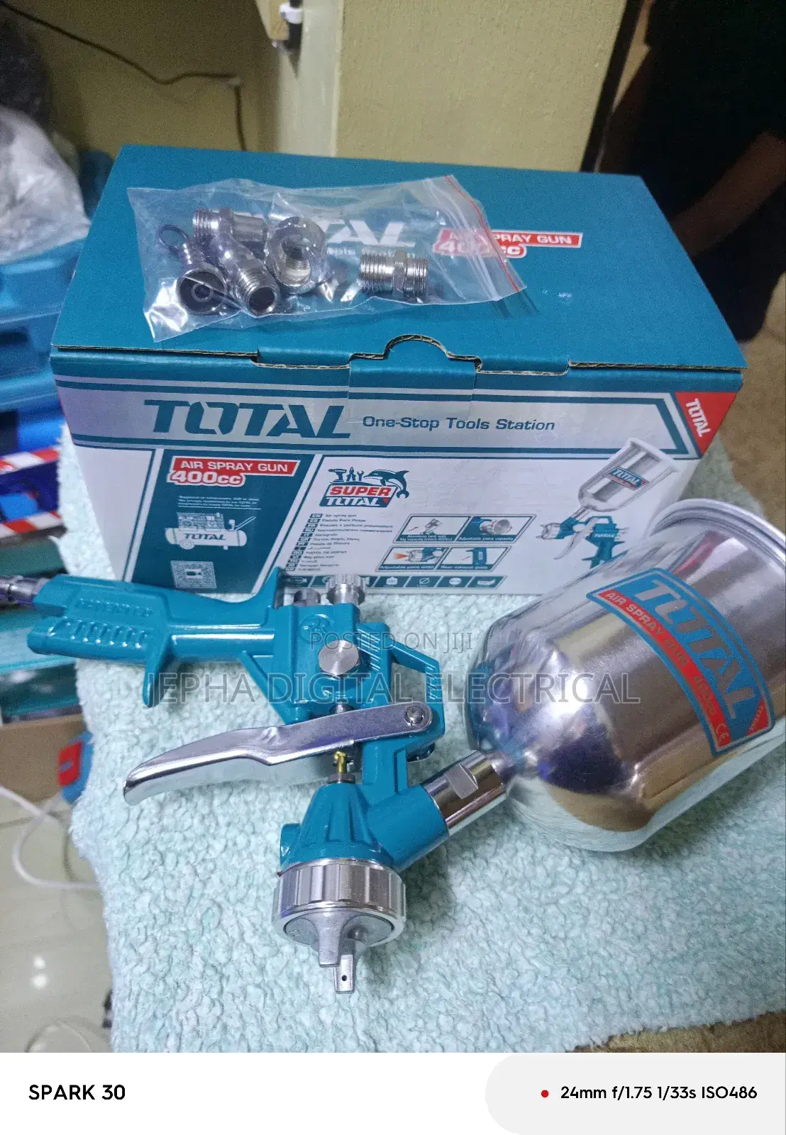 Total Air Spray Gun 400cc