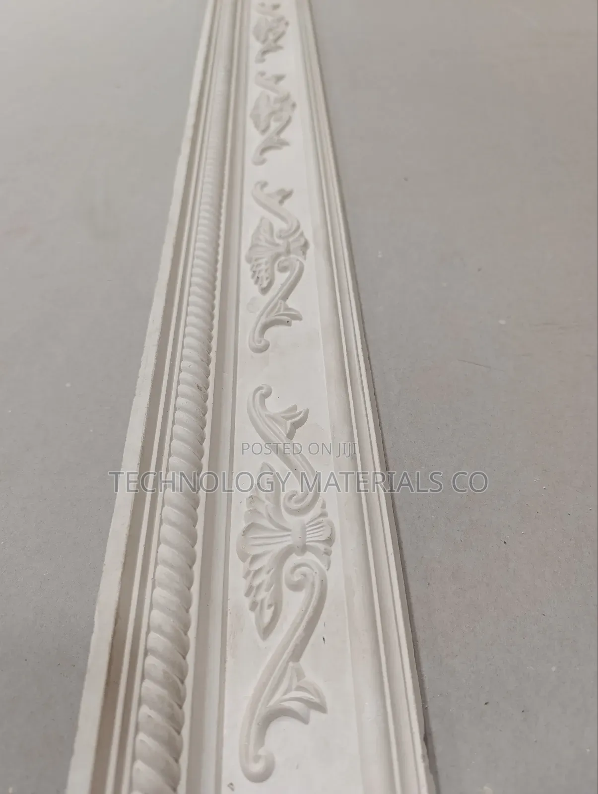 Gypsum Cornices(Intricate Floral Leaf Designs), 4 Inches.