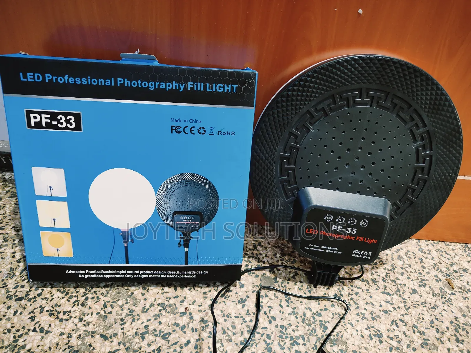Photographic Fill Light ( PF 33 )