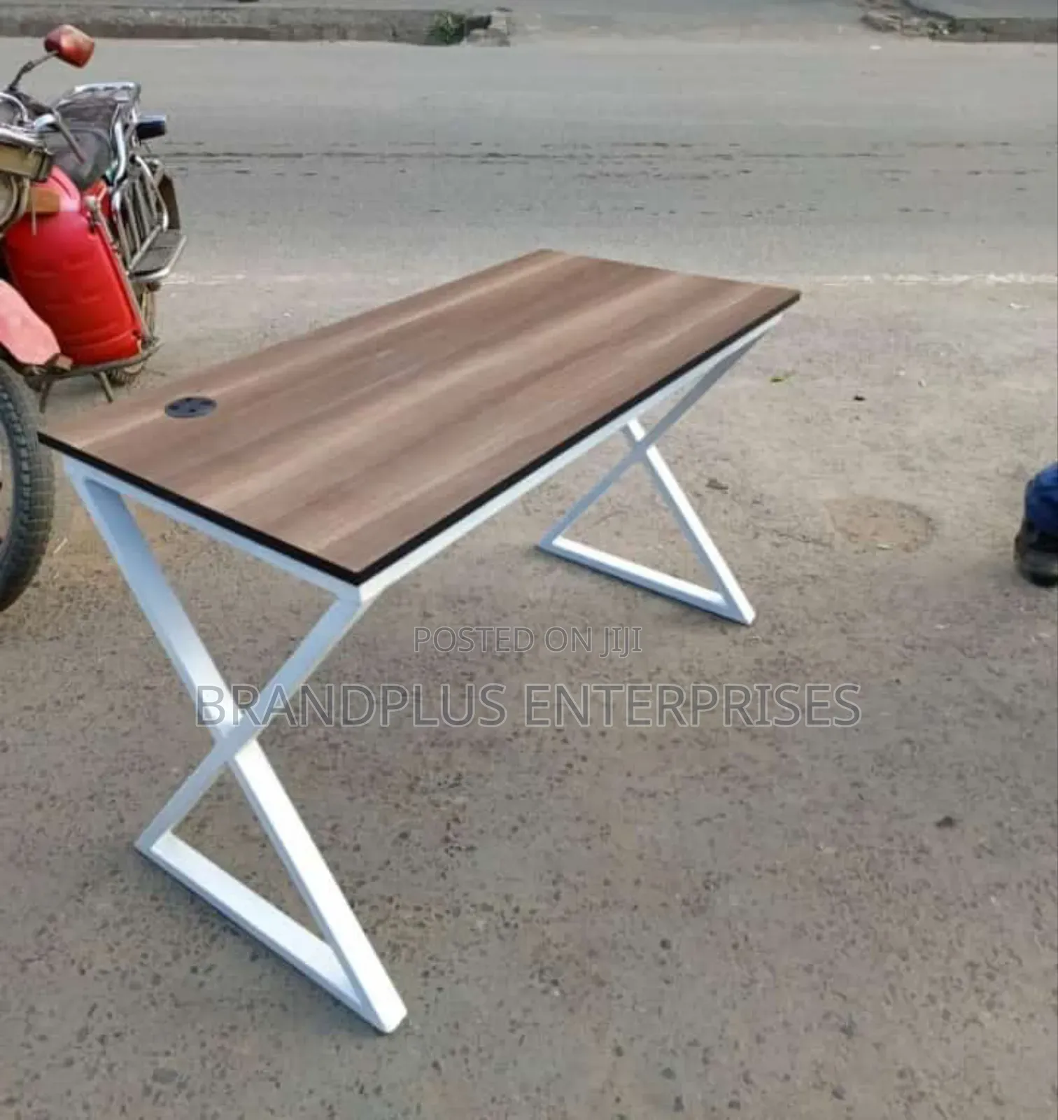 Metallic Stand Desk