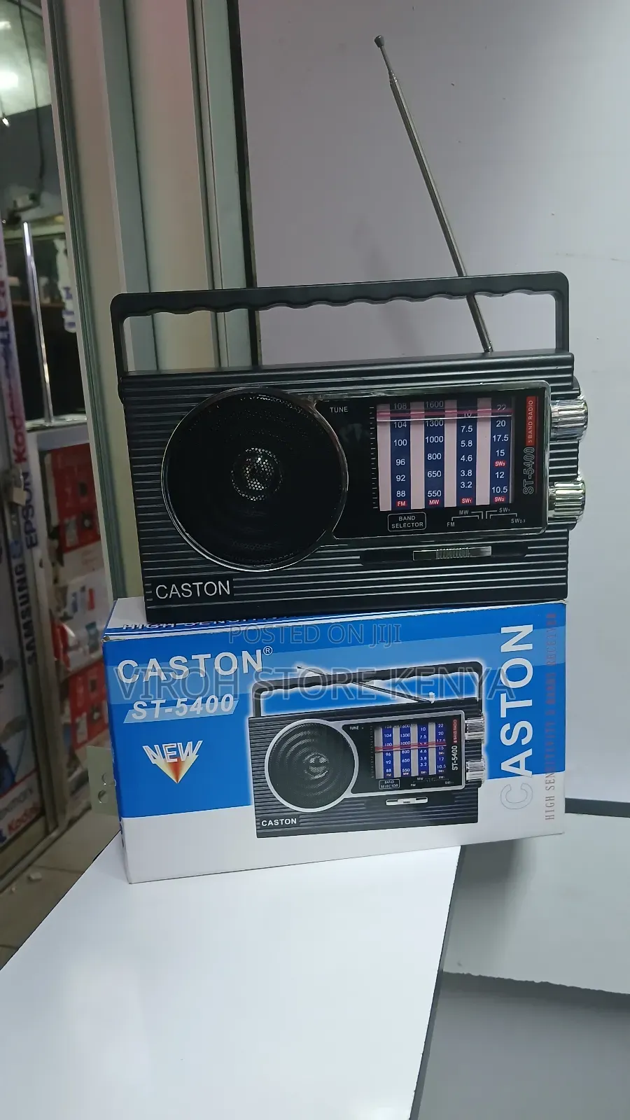 Caston 5400 Battery Radio