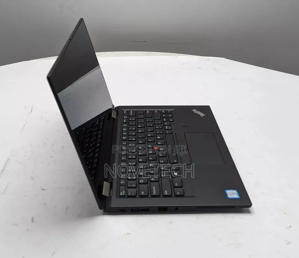 Laptop Lenovo ThinkPad X390 Yoga 16GB Intel Core I5 SSD 256GB