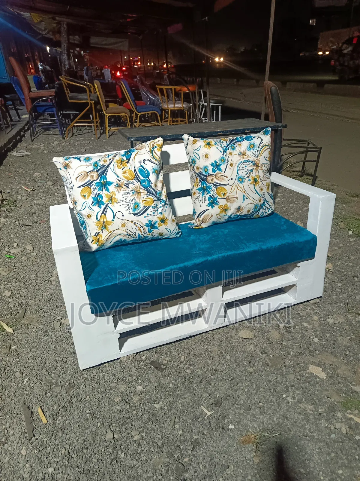 Pallet Sofa, 2 Seater 